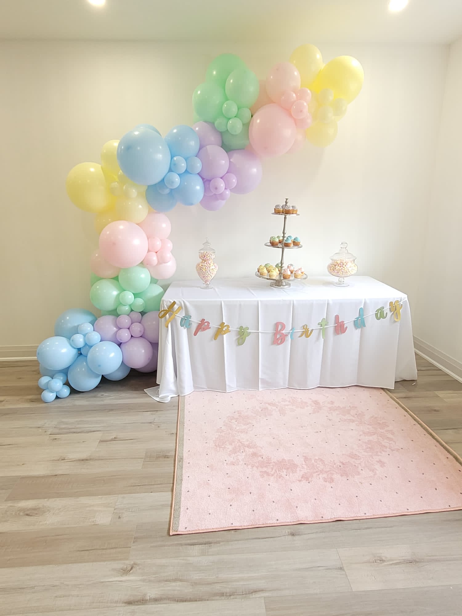 Pastel Balloon Garland Kit